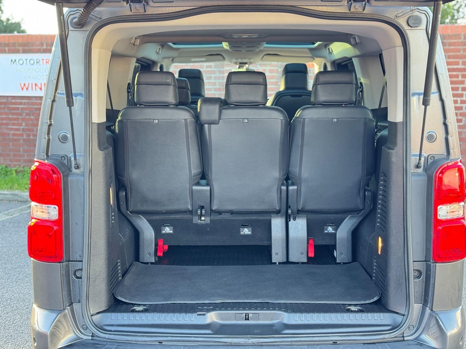 Used Peugeot Traveller 2020 for sale - 76667521: Photo 18