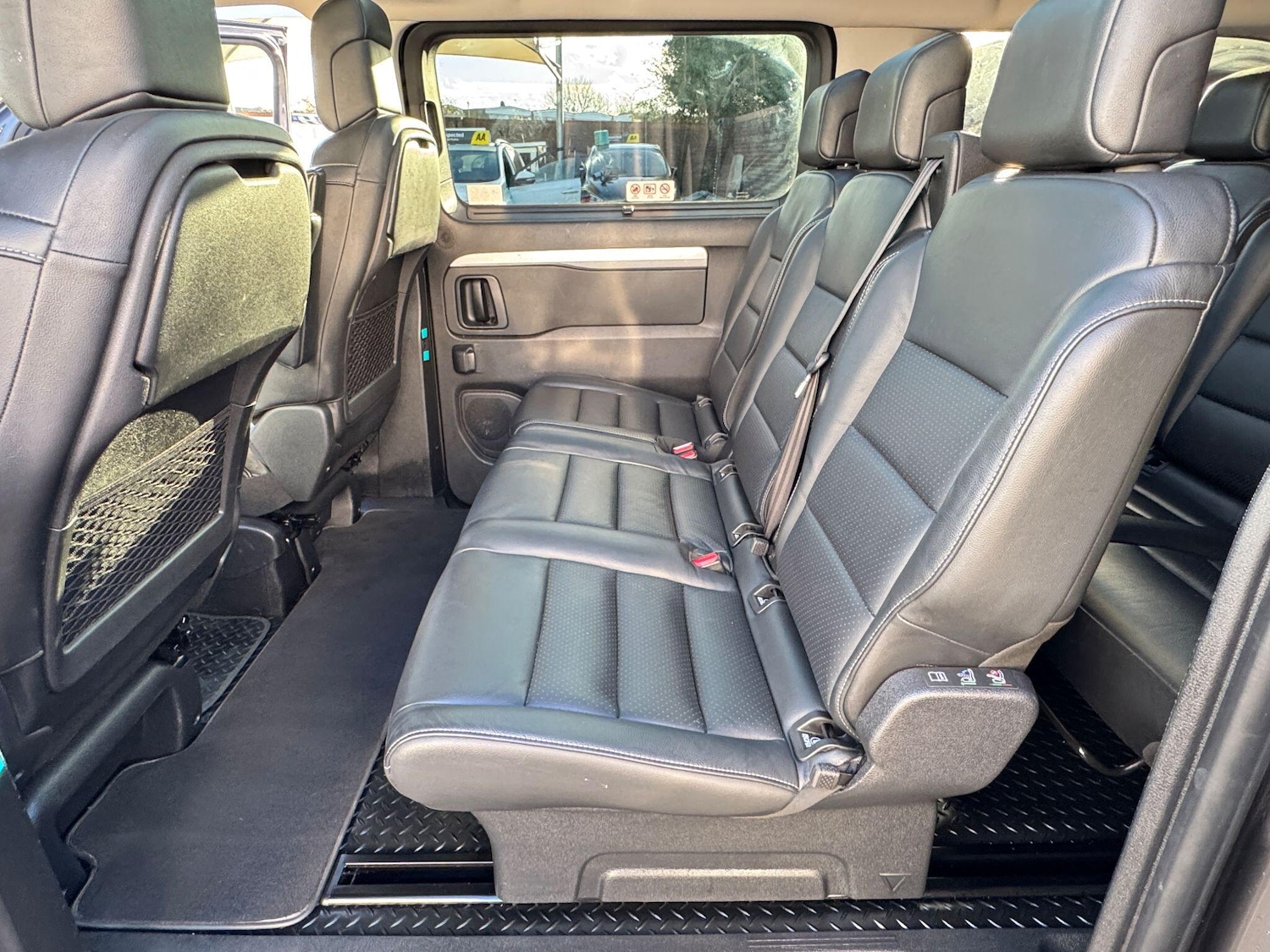 Used Peugeot Traveller 2020 for sale - 76667521: Photo 29