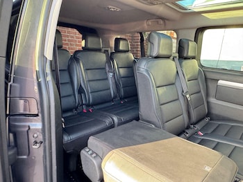 Used Peugeot Traveller 2020 for sale - 76667521: Photo