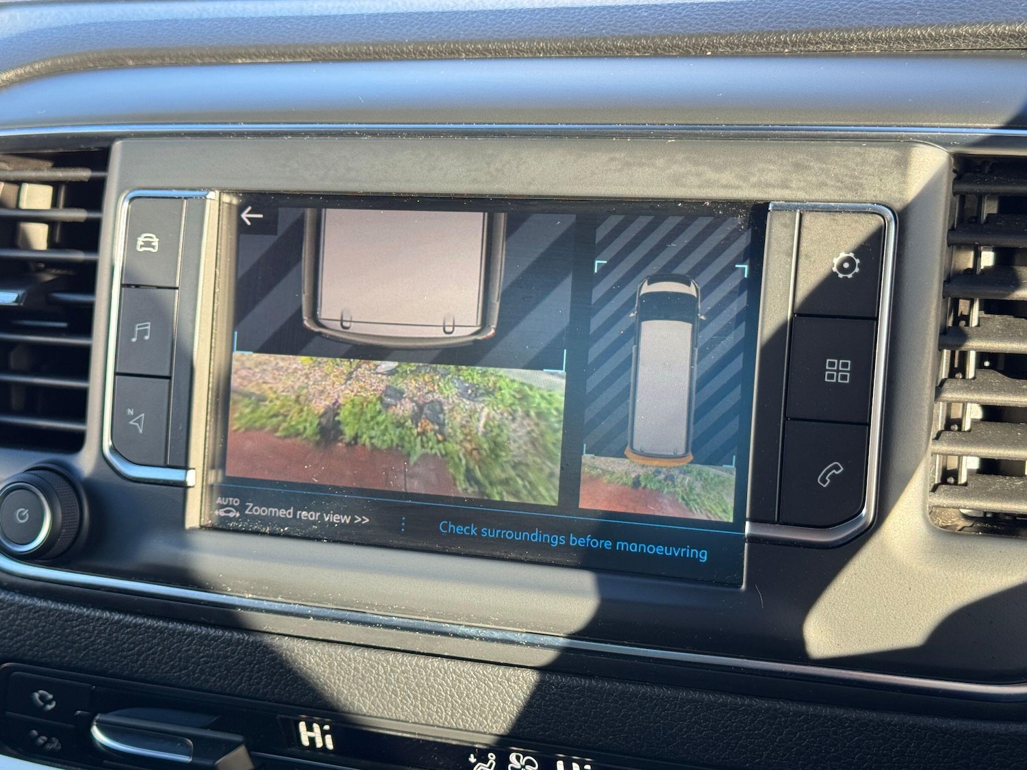 Used Peugeot Traveller 2020 for sale - 76667521: Photo 41