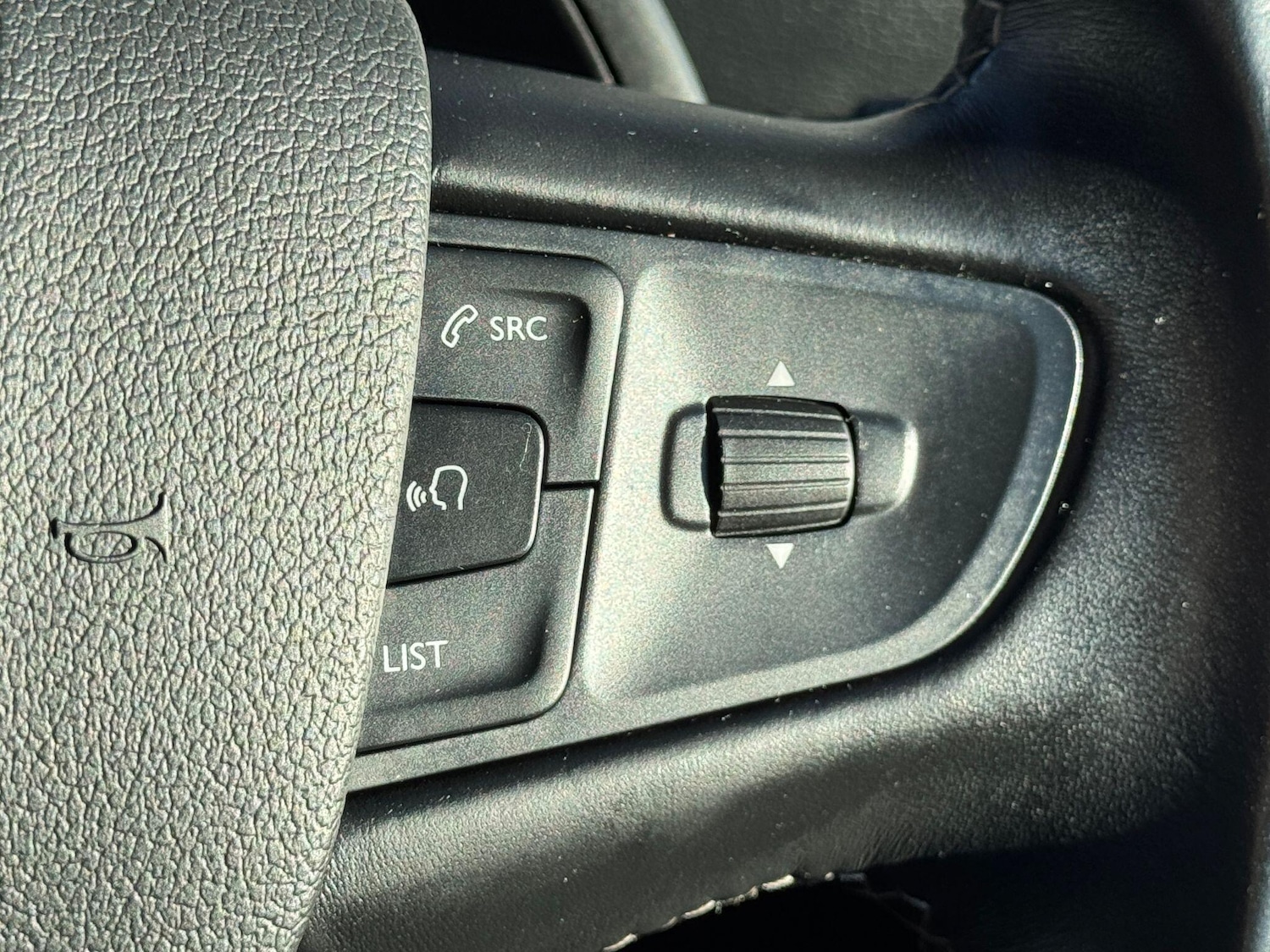 Used Peugeot Traveller 2020 for sale - 76667521: Photo 56