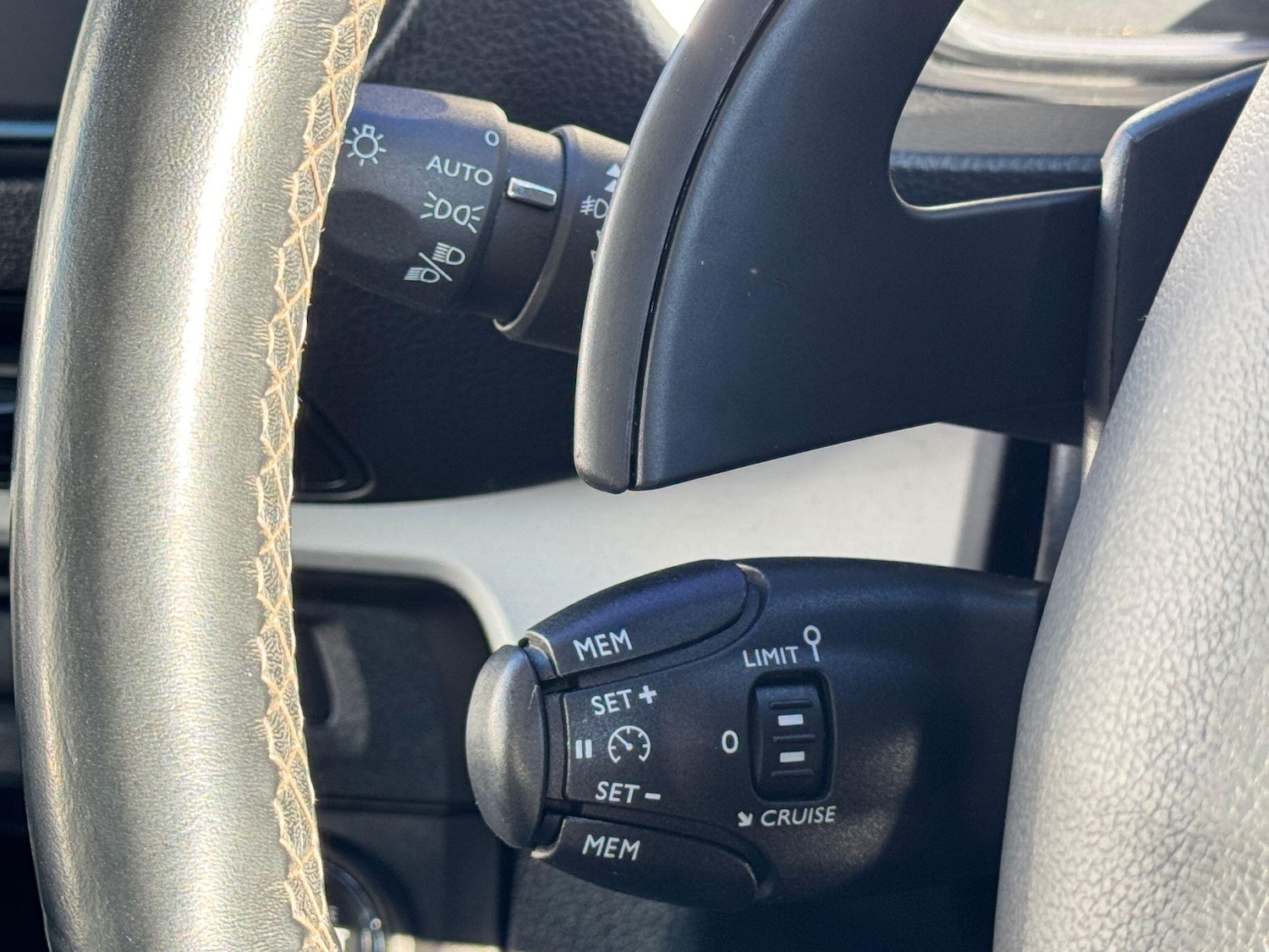 Used Peugeot Traveller 2020 for sale - 76667521: Photo 57