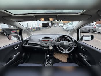 Used Honda Jazz 2013 for sale - 79774639: Photo