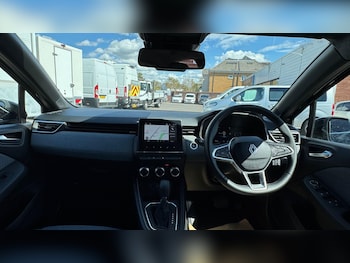 Used Renault Clio 2025 for sale - 79589817: Photo