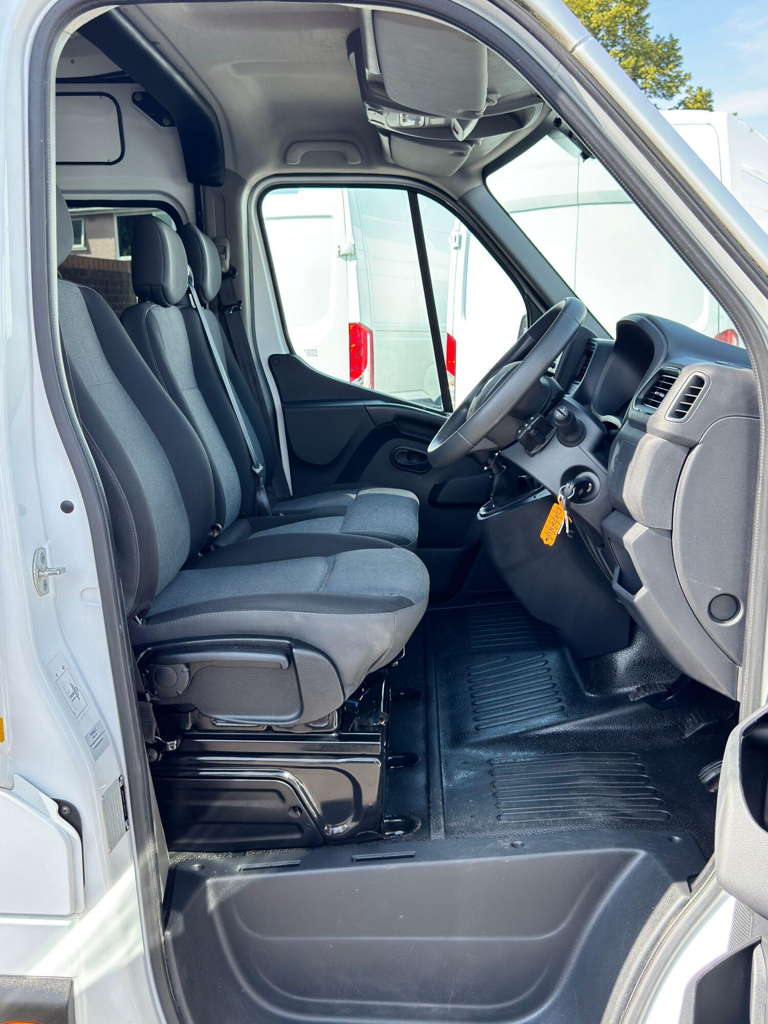 Vehicle 33