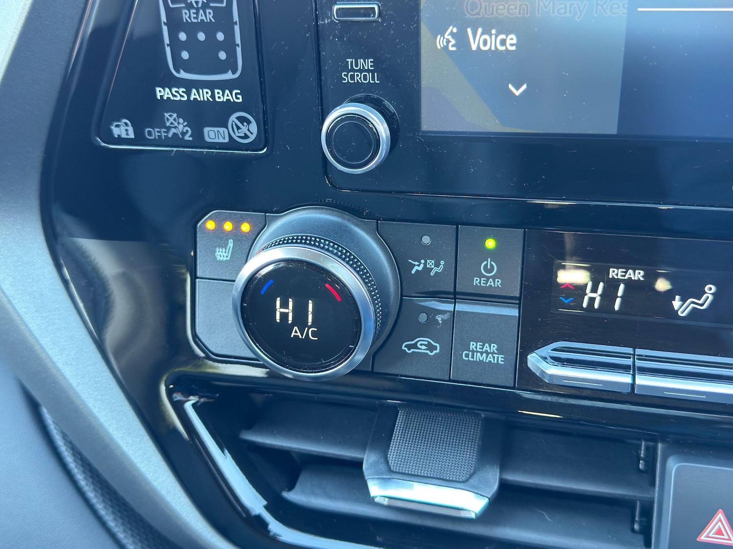 Used Toyota Highlander 2022 for sale - 76572678: Photo 60