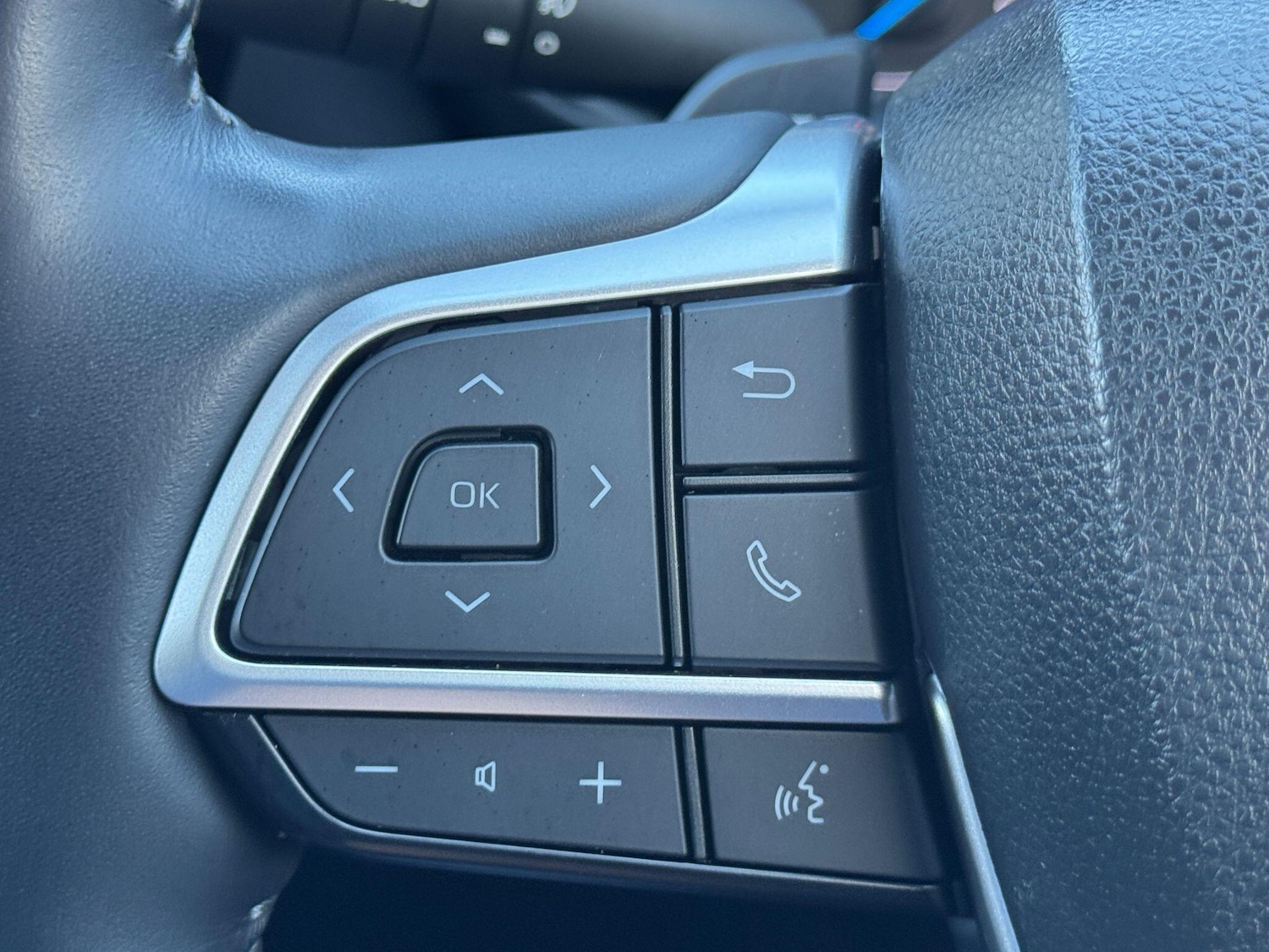 Used Toyota Highlander 2022 for sale - 76572678: Photo 70