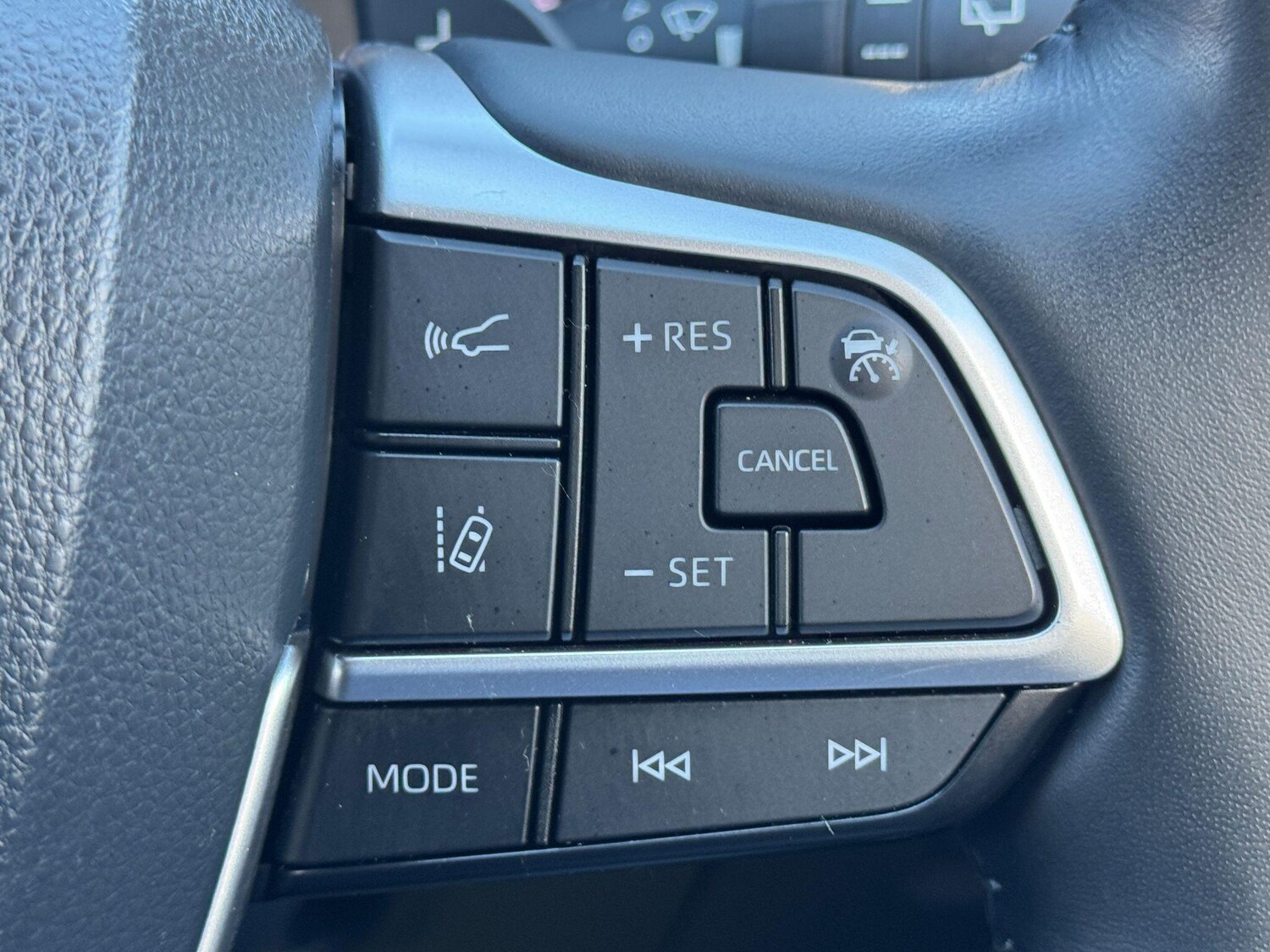 Used Toyota Highlander 2022 for sale - 76572678: Photo 71