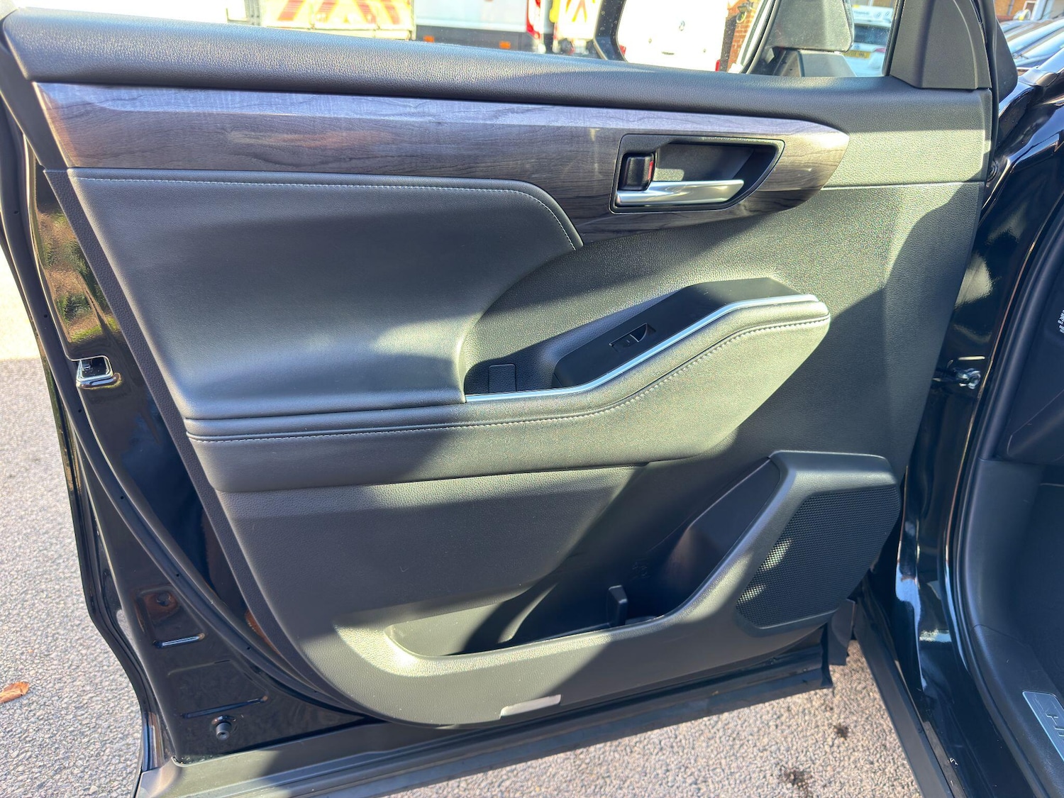 Used Toyota Highlander 2022 for sale - 76572678: Photo 84