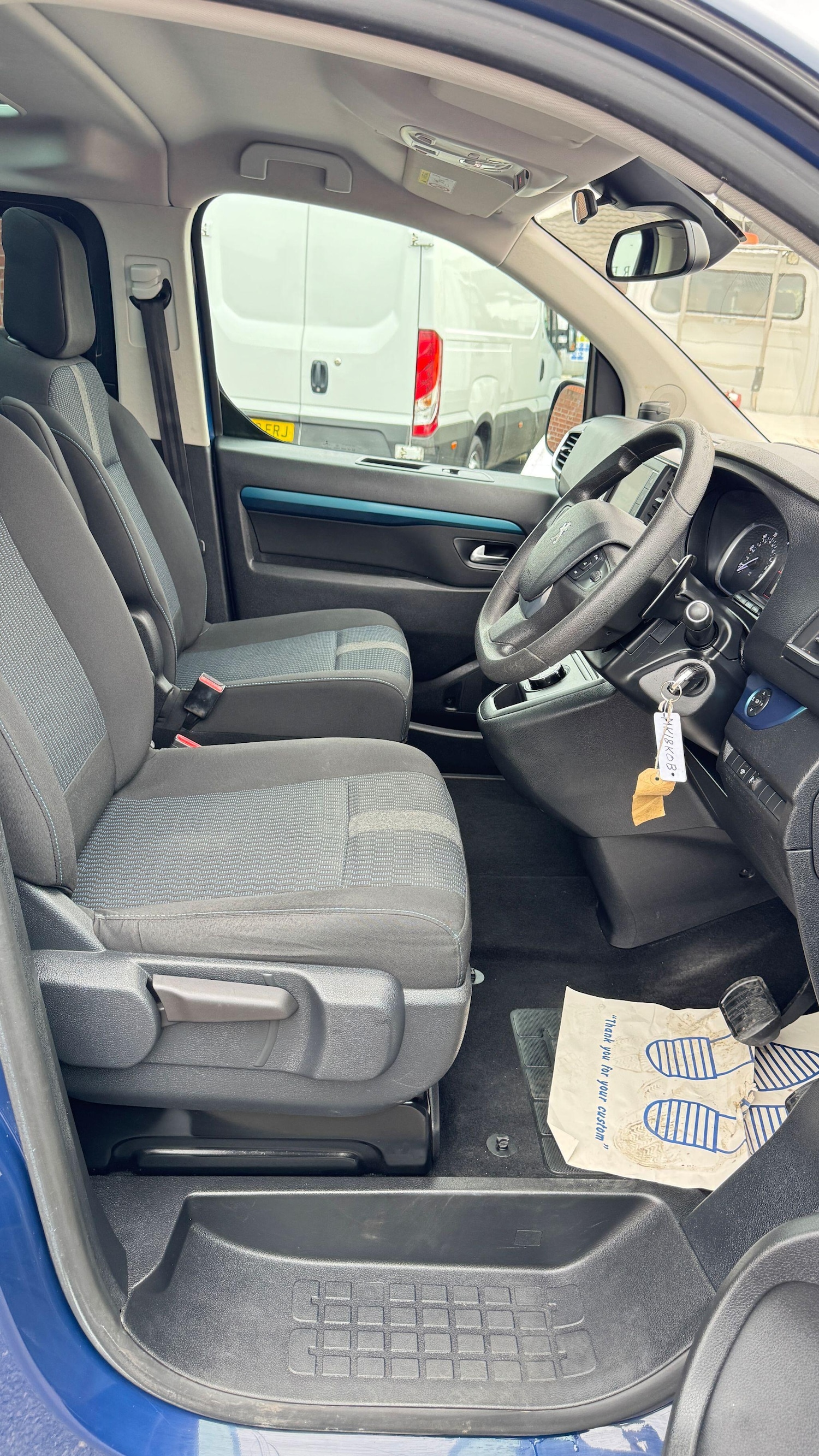 Used Peugeot Traveller for sale - 78127945: Photo 20