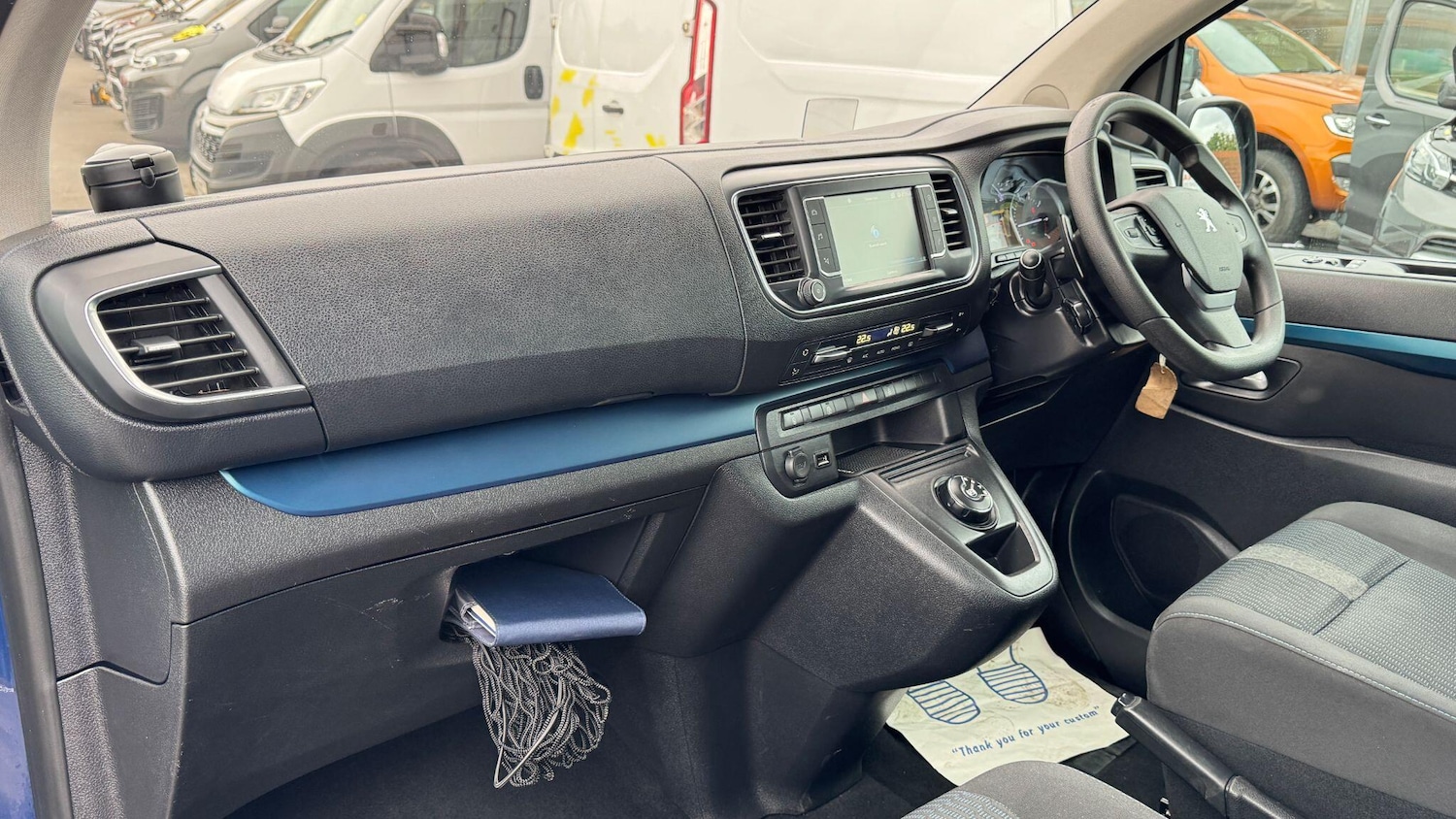 Used Peugeot Traveller for sale - 78127945: Photo 21