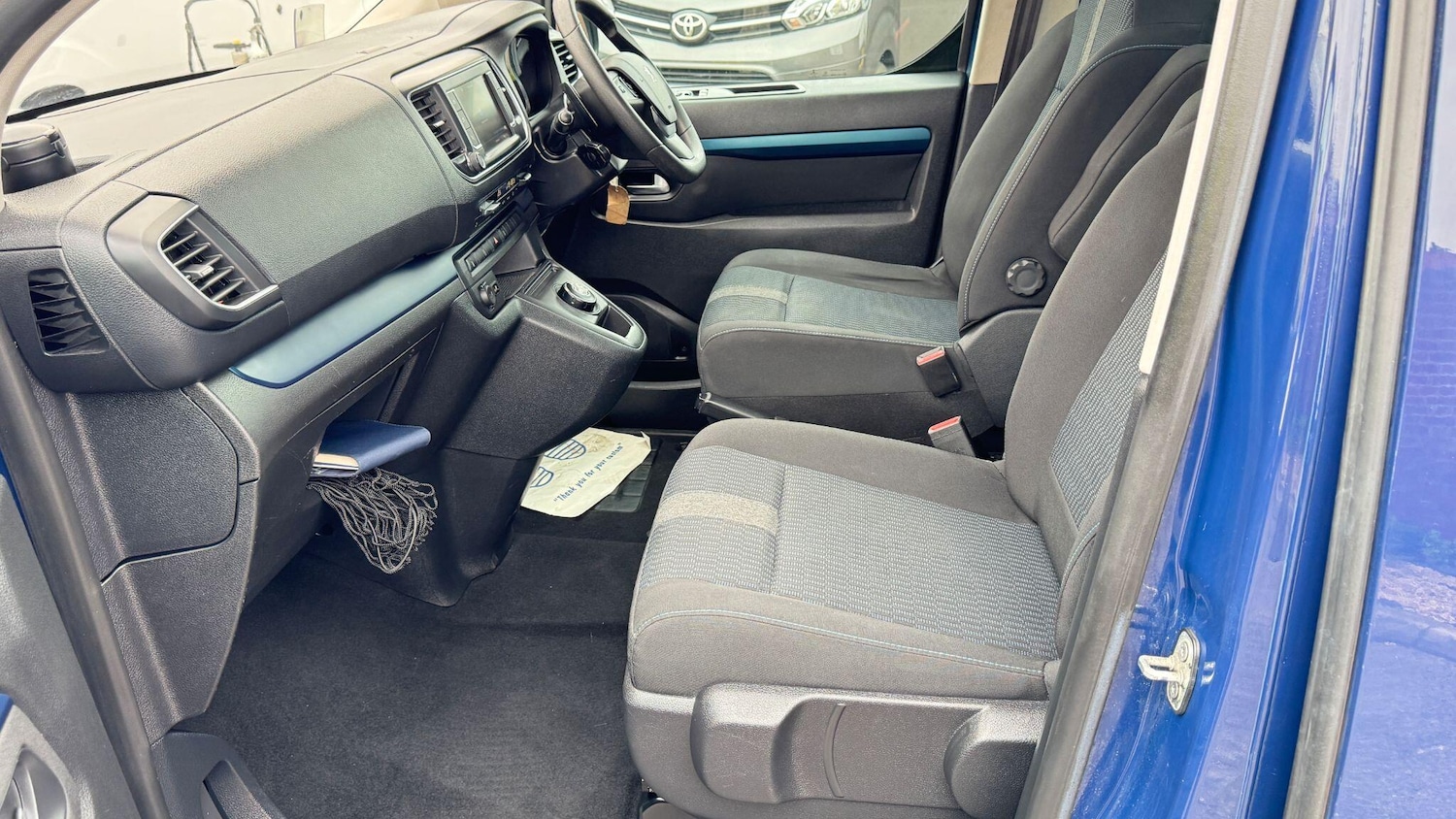 Used Peugeot Traveller for sale - 78127945: Photo 22