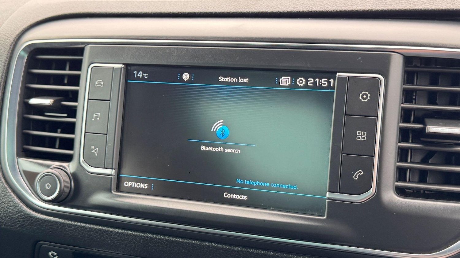 Used Peugeot Traveller for sale - 78127945: Photo 40