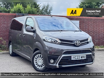 Toyota - PROACE CITY Verso