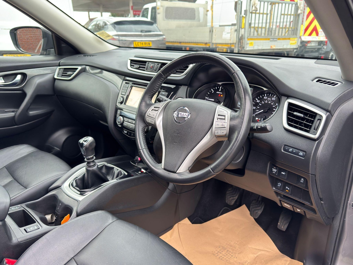 Used Nissan X-Trail 2017 for sale - 76260180: Photo 17