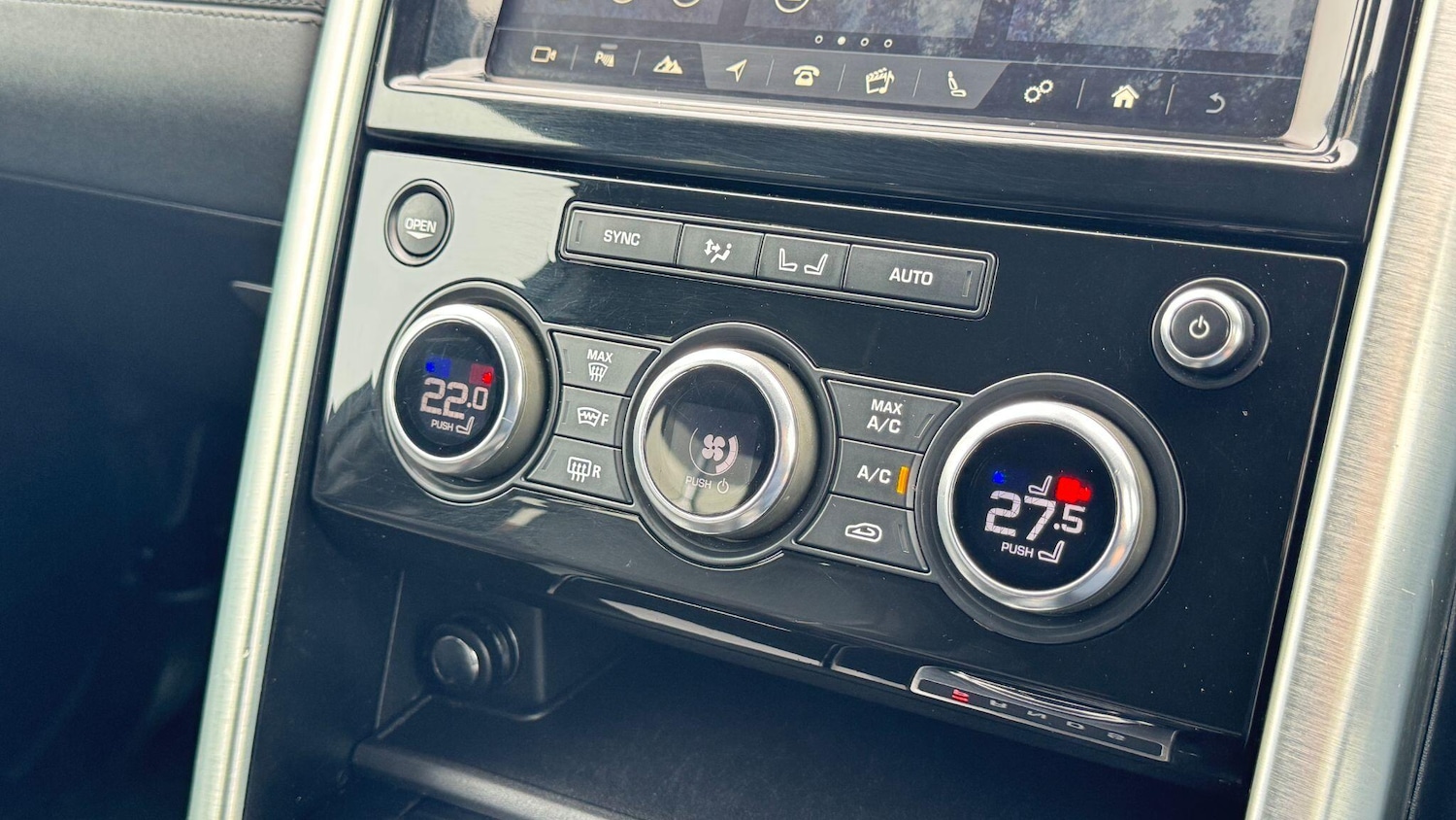 Used Land Rover Discovery 2018 for sale - 77632916: Photo 39