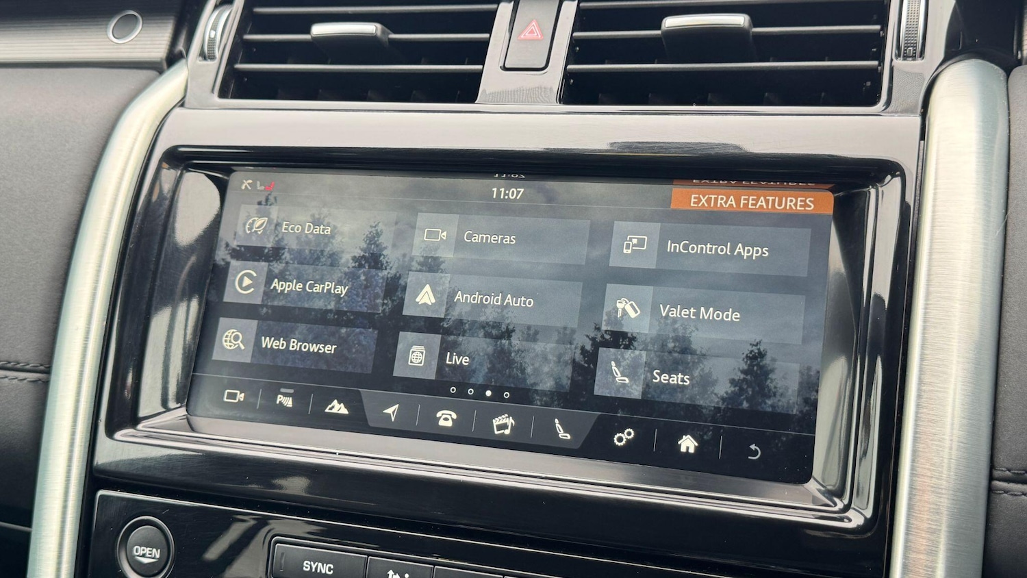 Used Land Rover Discovery 2018 for sale - 77632916: Photo 41