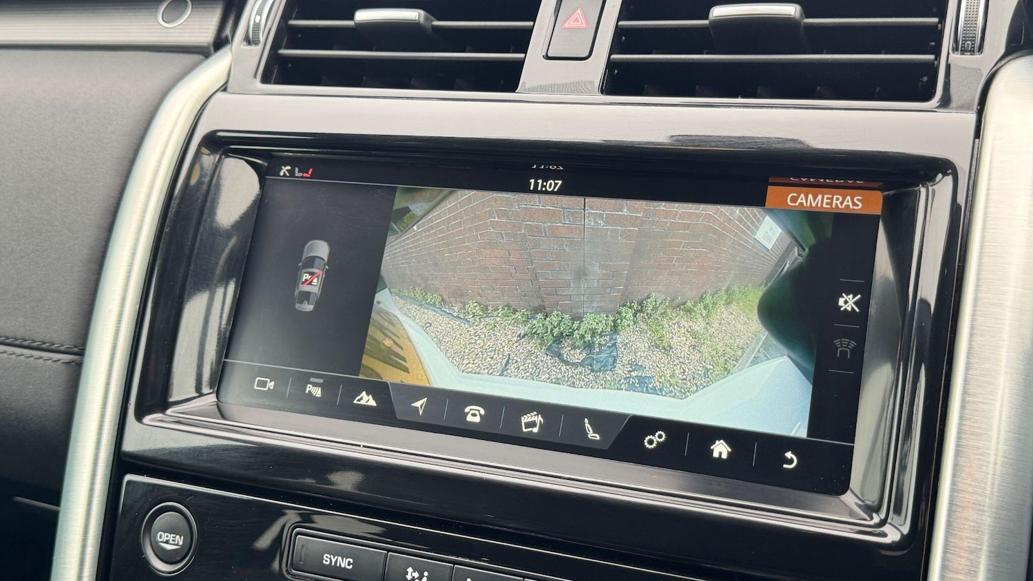 Used Land Rover Discovery 2018 for sale - 77632916: Photo 45