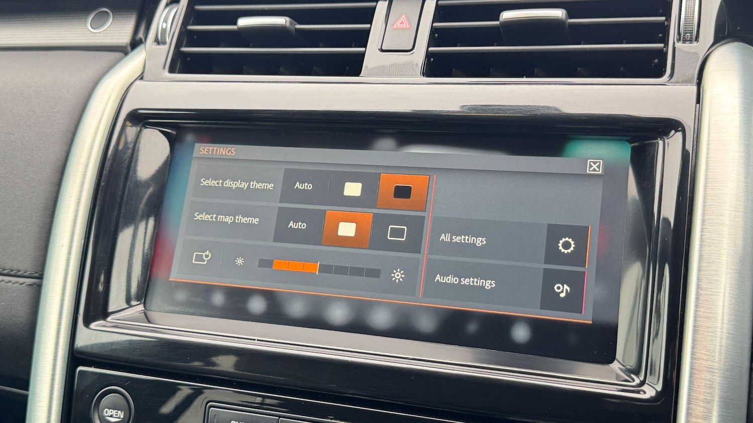 Used Land Rover Discovery 2018 for sale - 77632916: Photo 49