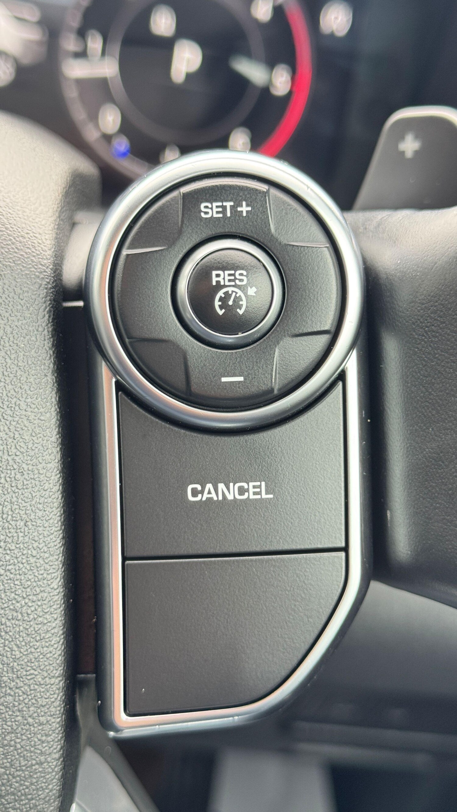 Used Land Rover Discovery 2018 for sale - 77632916: Photo 55