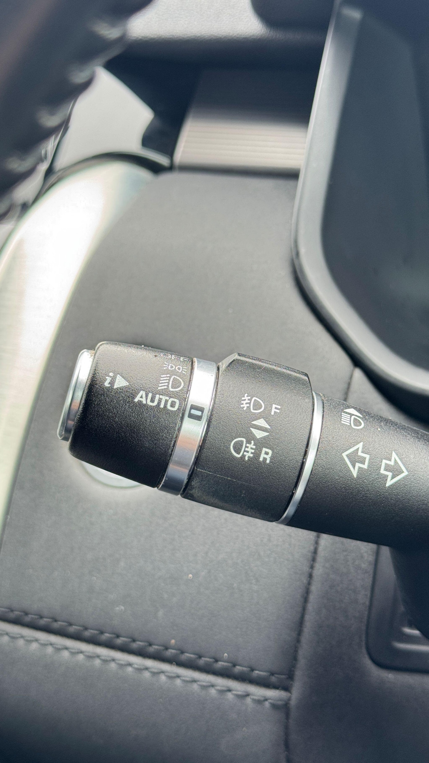 Used Land Rover Discovery 2018 for sale - 77632916: Photo 56