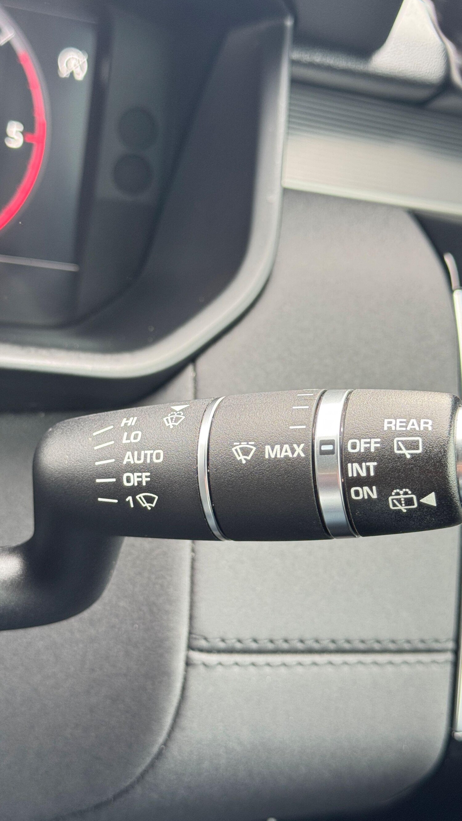 Used Land Rover Discovery 2018 for sale - 77632916: Photo 57