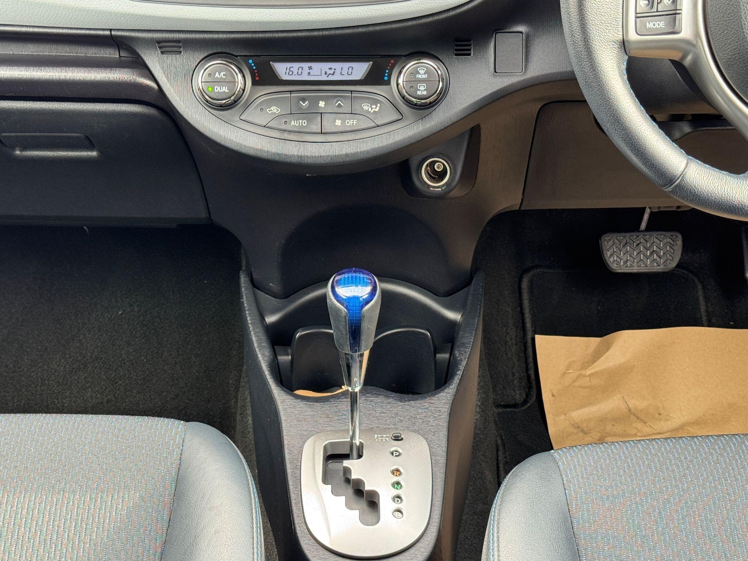 Used Toyota Yaris 2013 for sale - 76484679: Photo 20