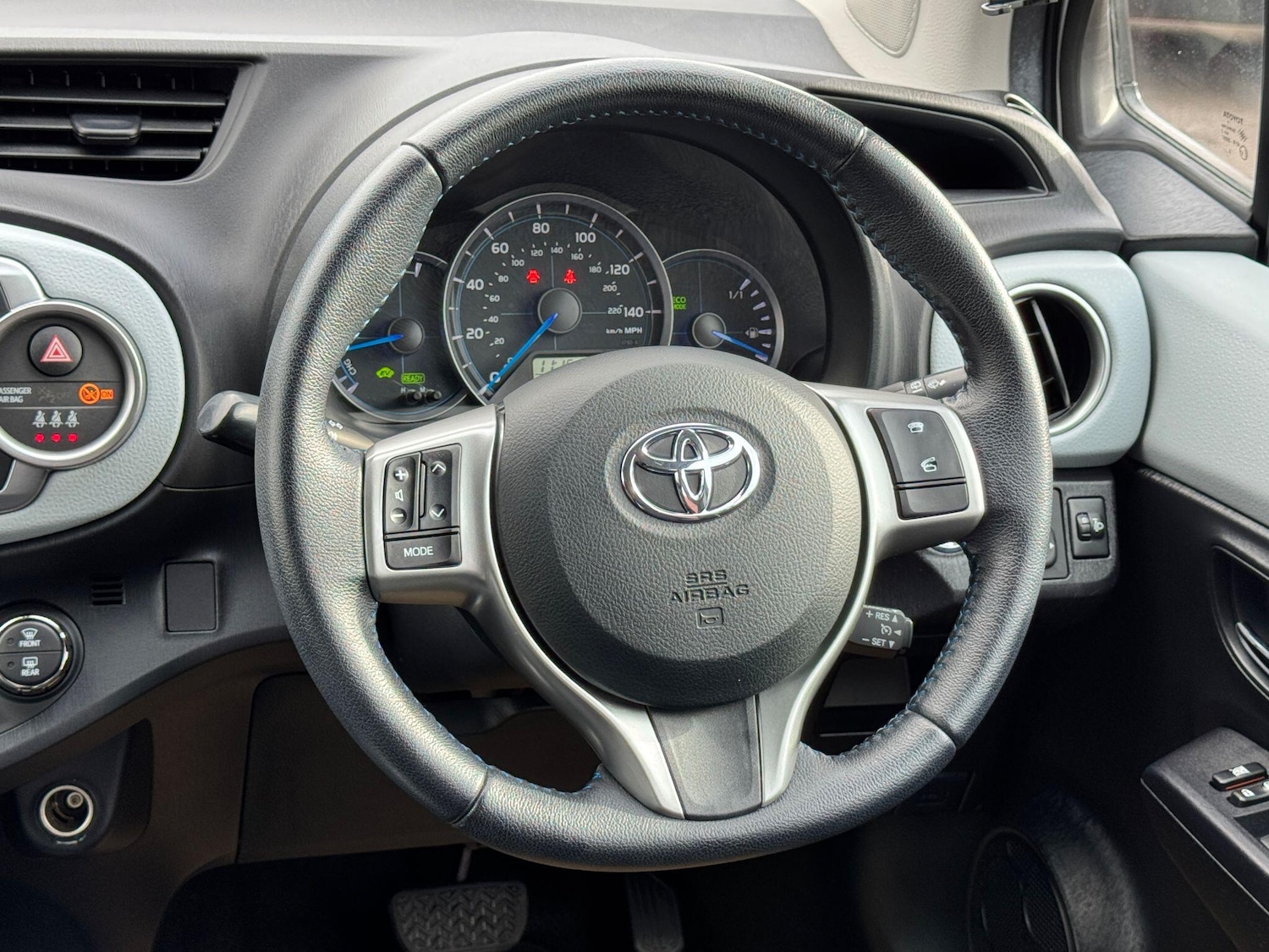 Used Toyota Yaris 2013 for sale - 76484679: Photo 21