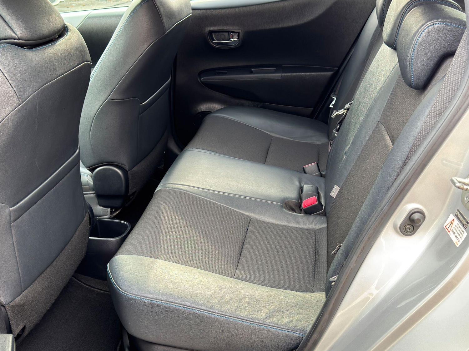 Used Toyota Yaris 2013 for sale - 76484679: Photo 26