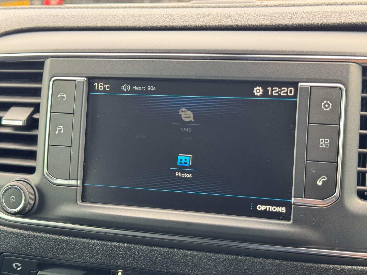 Used Peugeot Traveller 2017 for sale - 76457050: Photo 46