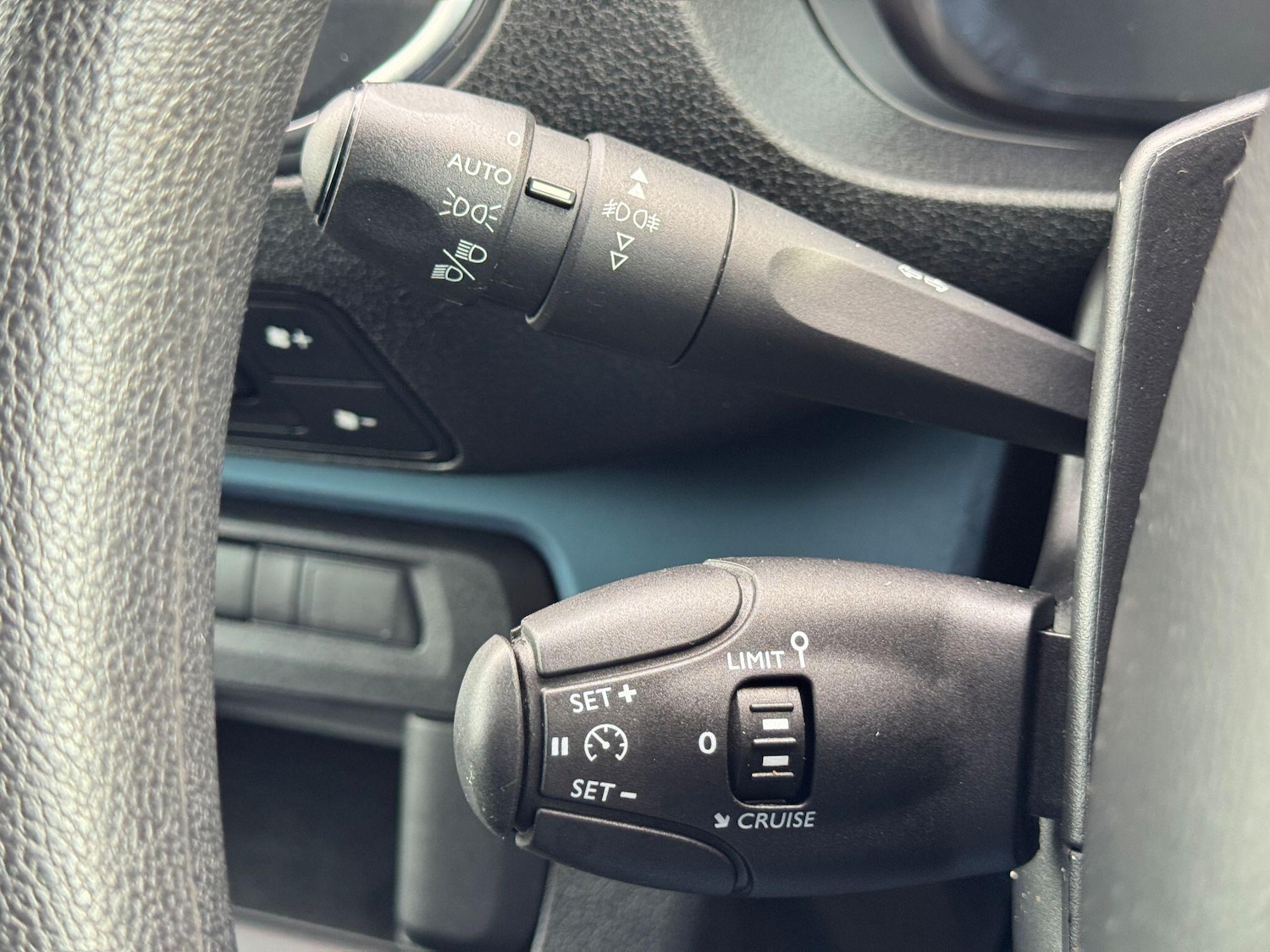 Used Peugeot Traveller 2017 for sale - 76457050: Photo 54