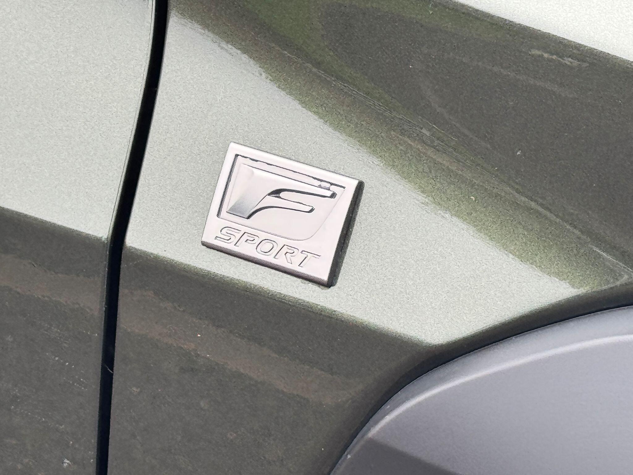 Used Lexus UX 2023 for sale - 76592409: Photo 17