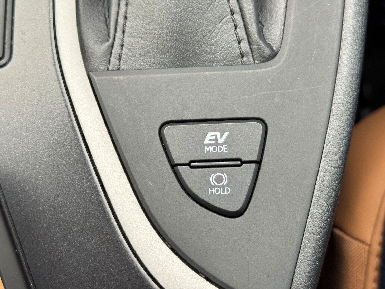 Used Lexus UX 2023 for sale - 76592409: Photo 30