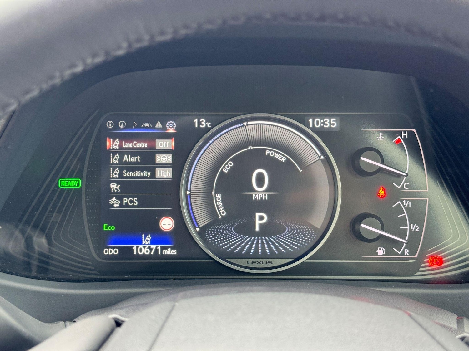 Used Lexus UX 2023 for sale - 76592409: Photo 32