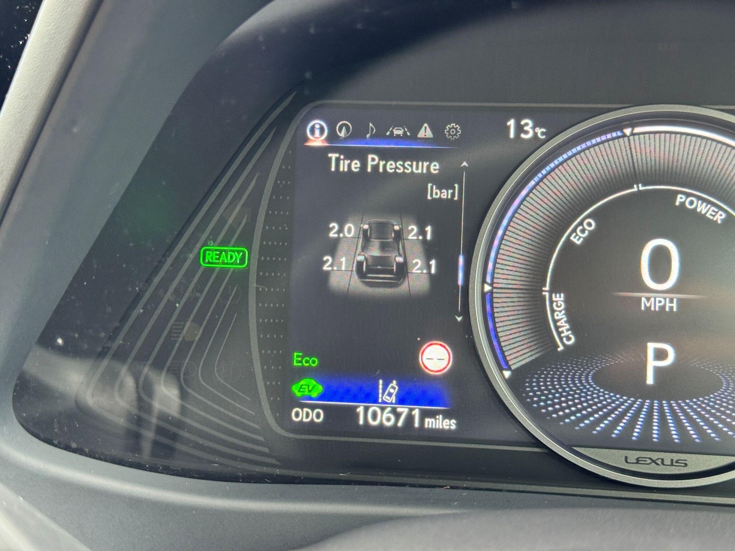 Used Lexus UX 2023 for sale - 76592409: Photo 43