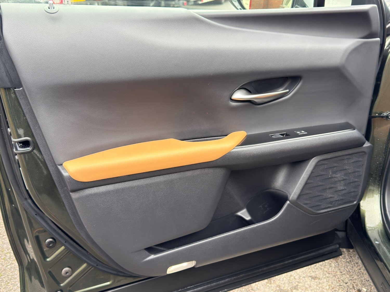 Used Lexus UX 2023 for sale - 76592409: Photo 74