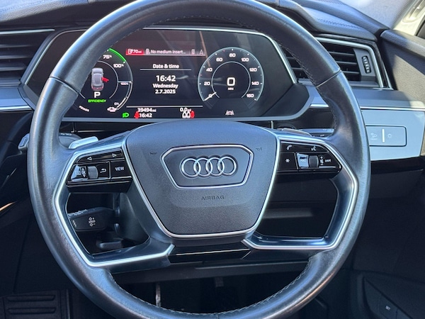 Used Audi e-tron 2020 for sale - 75665070: Photo 18