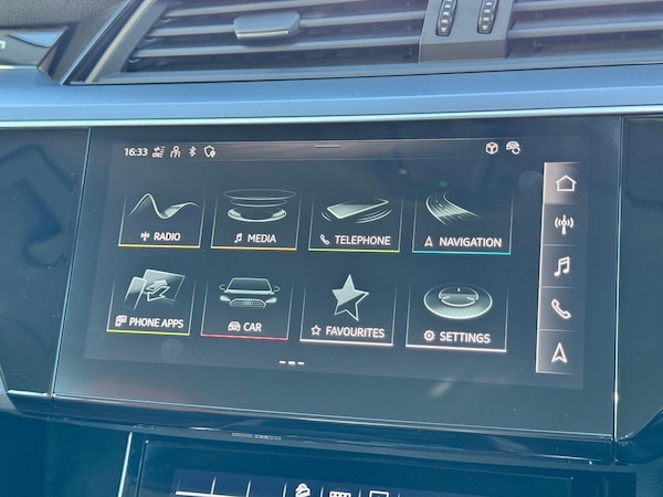 Used Audi e-tron 2020 for sale - 75665070: Photo 36