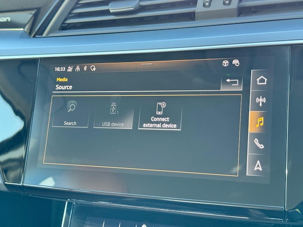 Used Audi e-tron 2020 for sale - 75665070: Photo 45