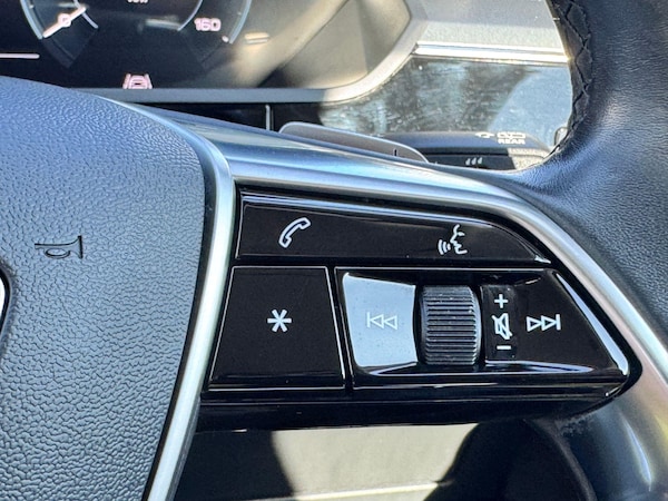 Used Audi e-tron 2020 for sale - 75665070: Photo 56