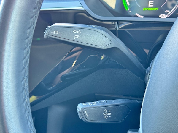 Used Audi e-tron 2020 for sale - 75665070: Photo 59