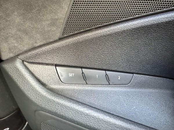 Used Audi e-tron 2020 for sale - 75665070: Photo 63