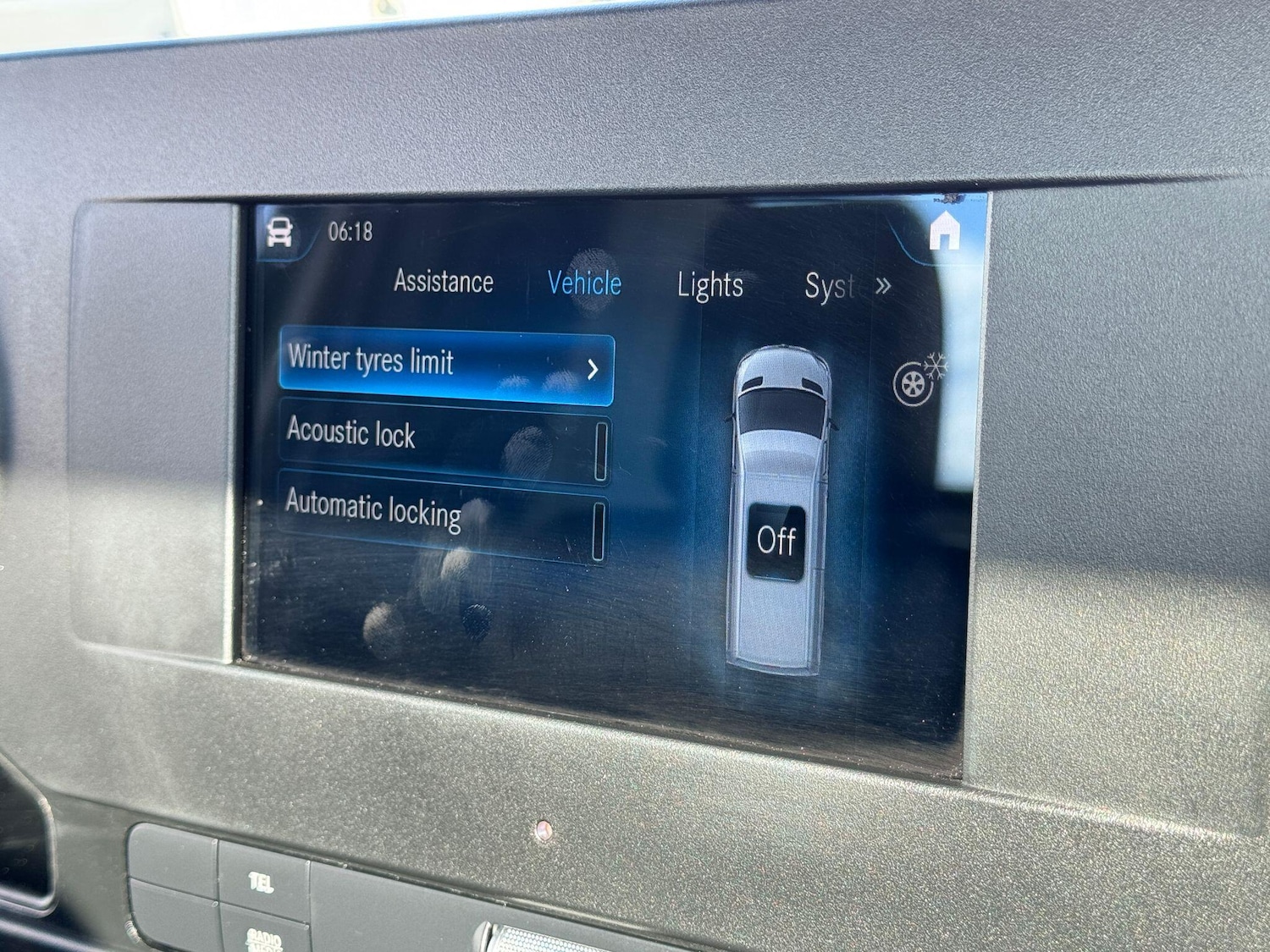 Vehicle 33