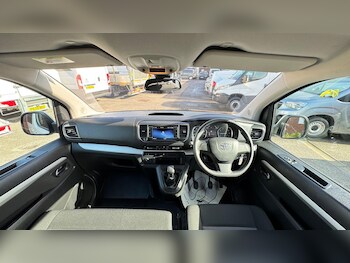 Used Toyota PROACE CITY Verso 2021 for sale - 77682870: Photo