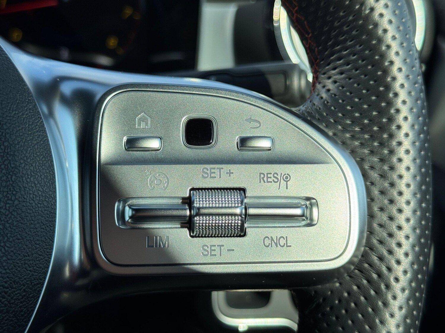 Used Mercedes-Benz CLA 2022 for sale - 76247048: Photo 64