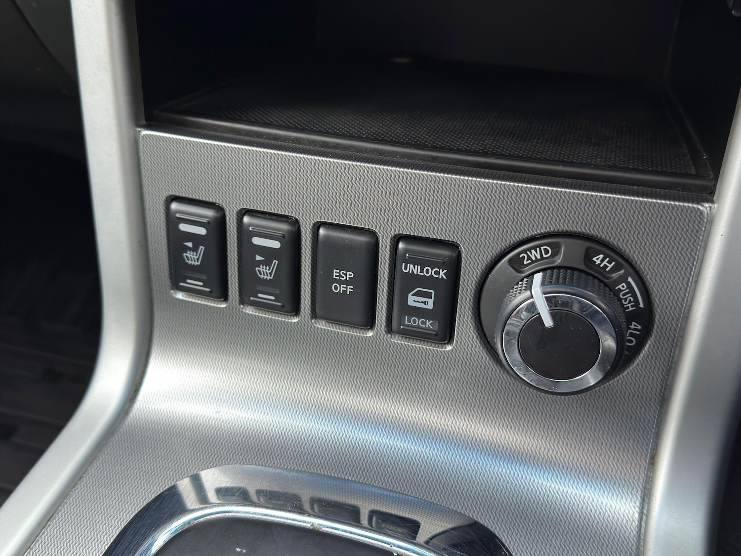 Used Nissan Navara 2013 for sale - 77066842: Photo 21