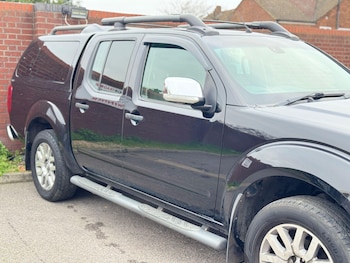Used Nissan Navara 2013 for sale - 77066842: Photo