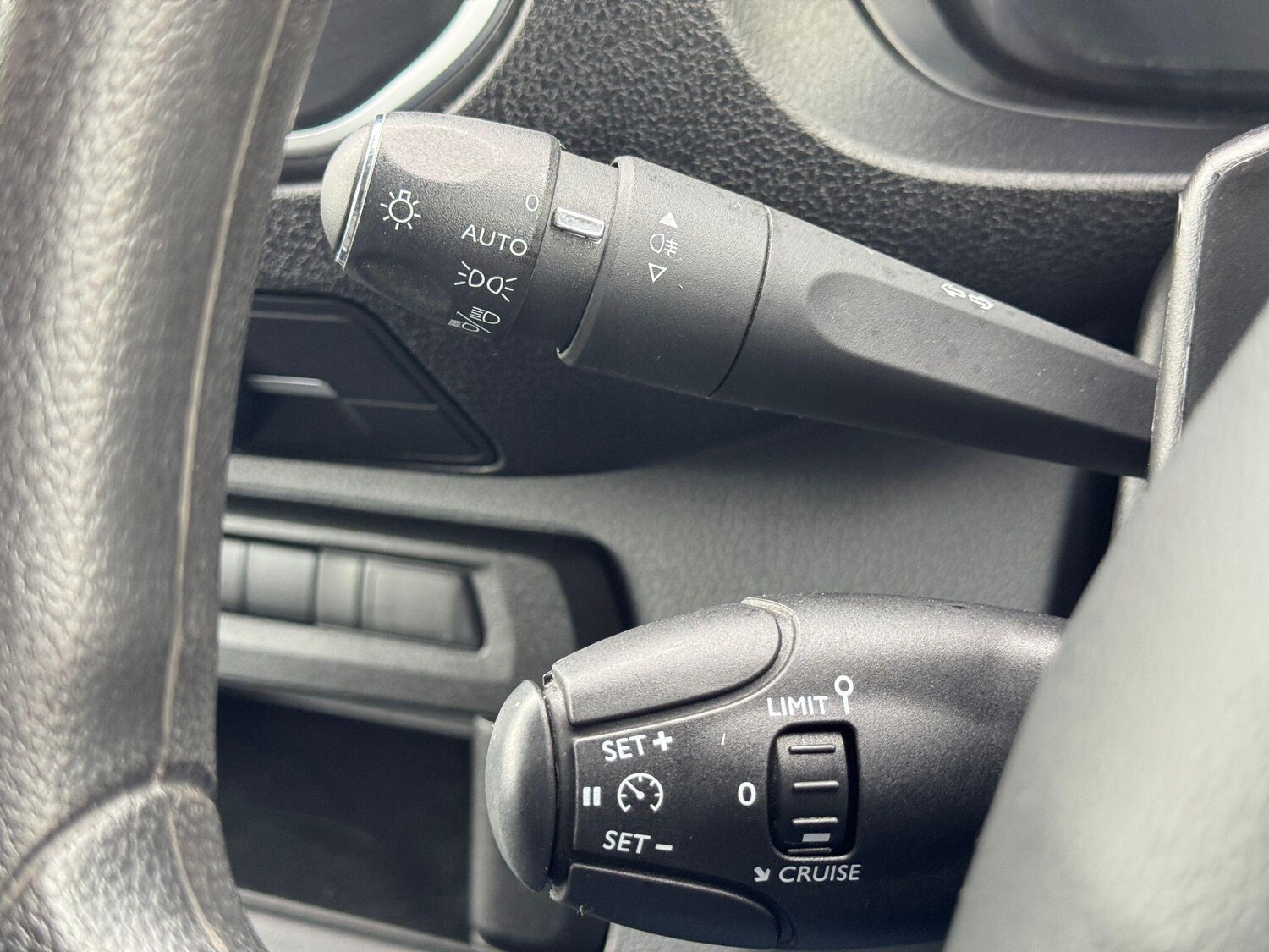 Used Peugeot Expert 2020 for sale - 76042012: Photo 37
