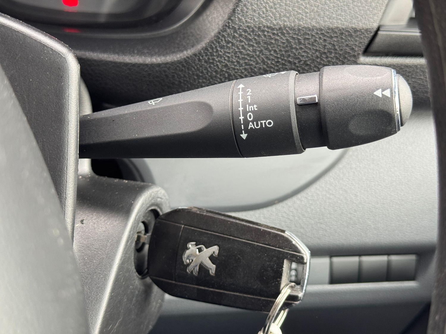 Used Peugeot Expert 2020 for sale - 76042012: Photo 38