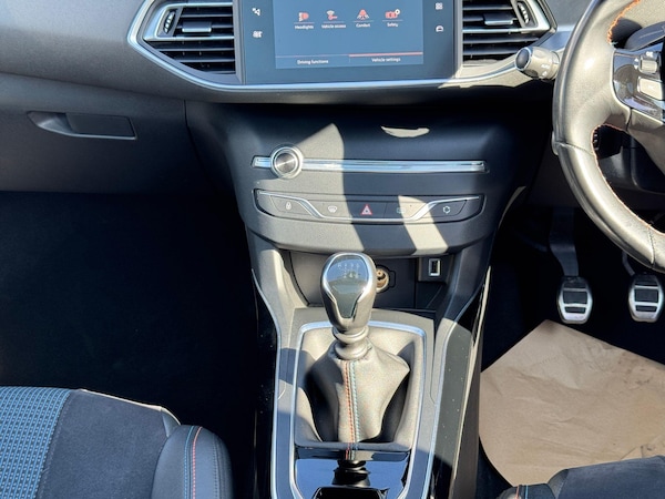 Used Peugeot 308 2020 for sale - 76122955: Photo 18